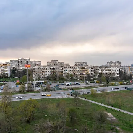 Апартамент My Place *