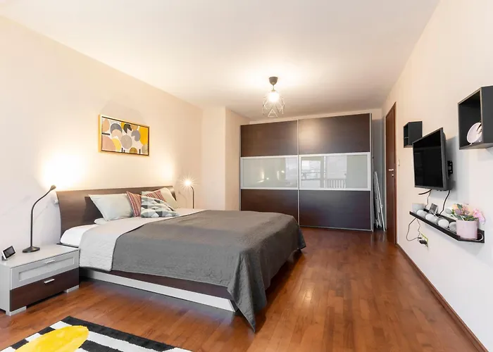 My Place Apartment *